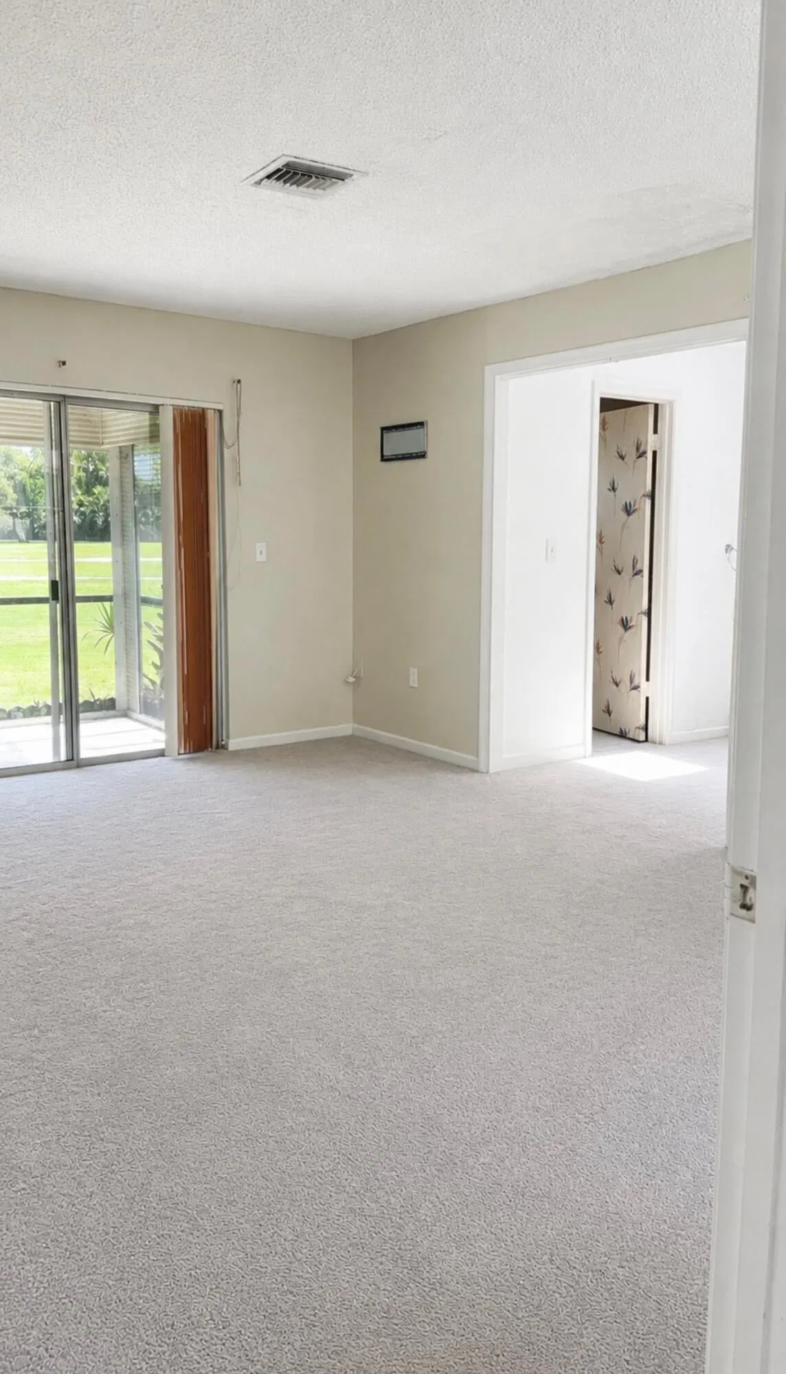Residence photo 4