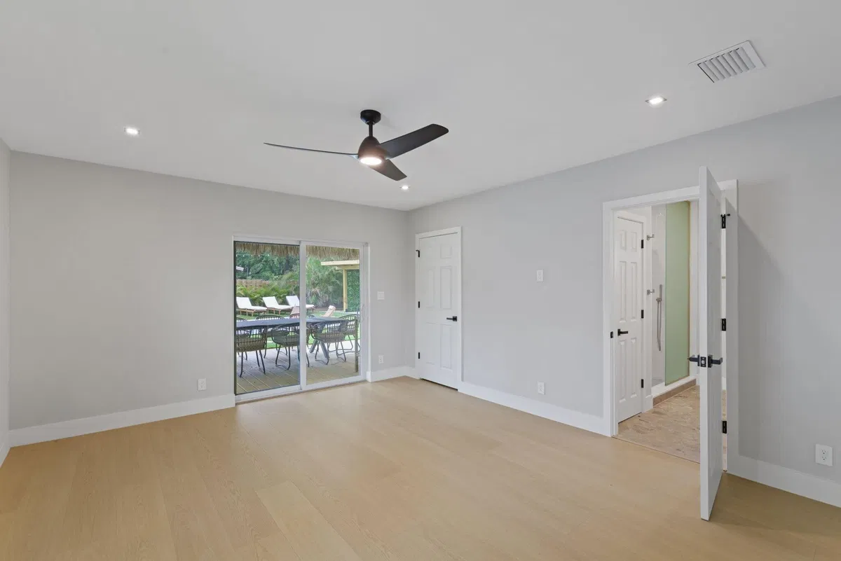 Residence photo 34