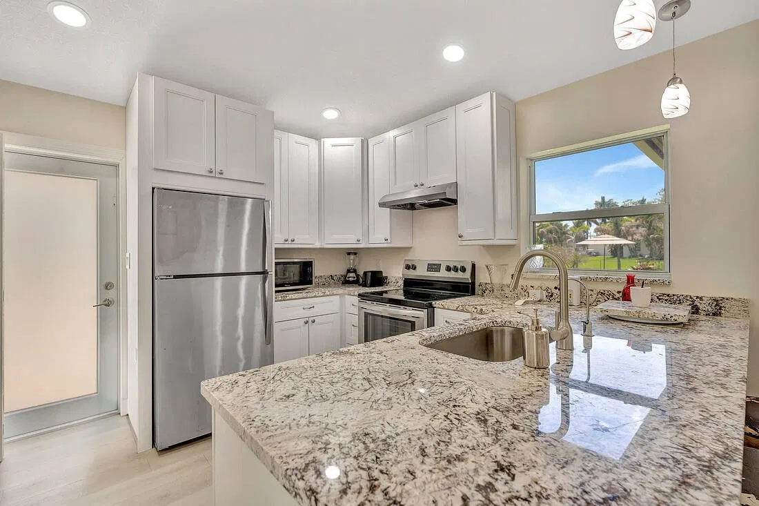  Residence photo 64