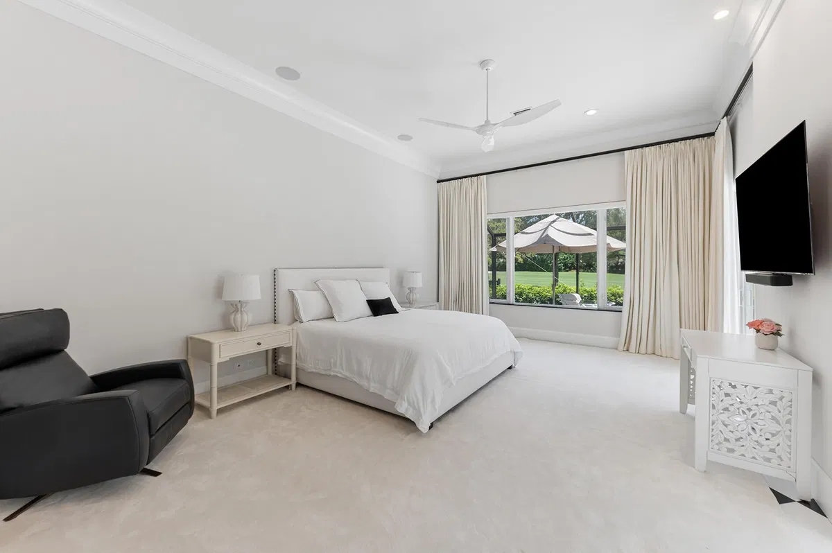  Residence photo 10