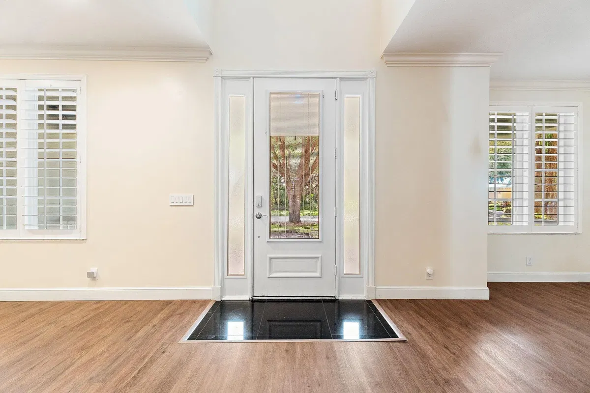  Residence photo 7