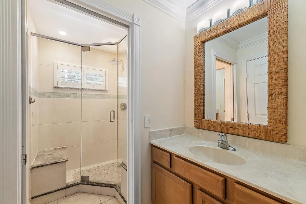  Residence photo 43