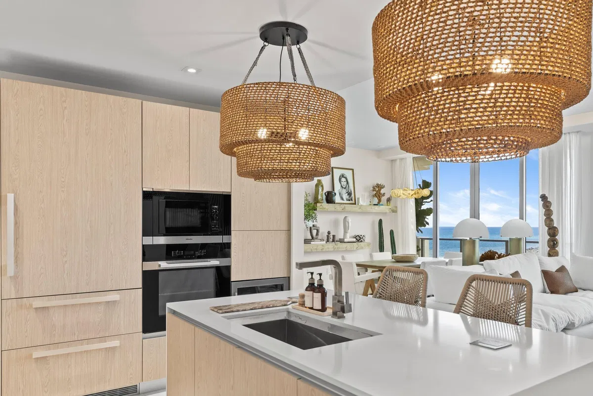 Amrit Ocean Resort & Residences Unit H1006