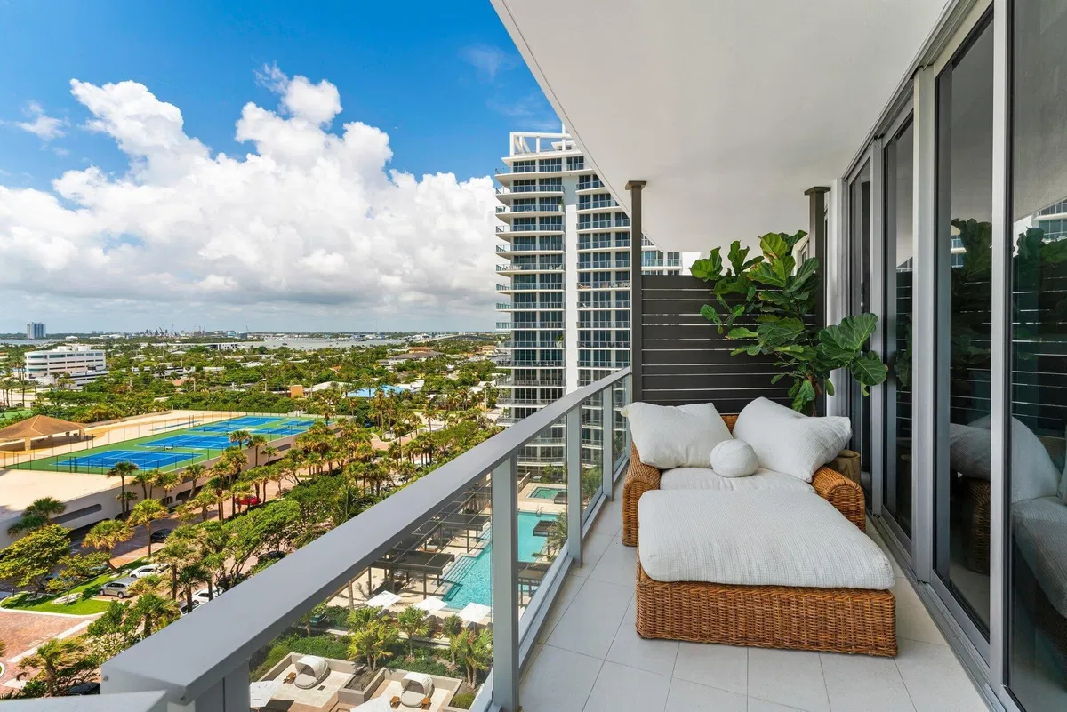 Amrit Ocean Resort & Residences Unit H1006 photo 28