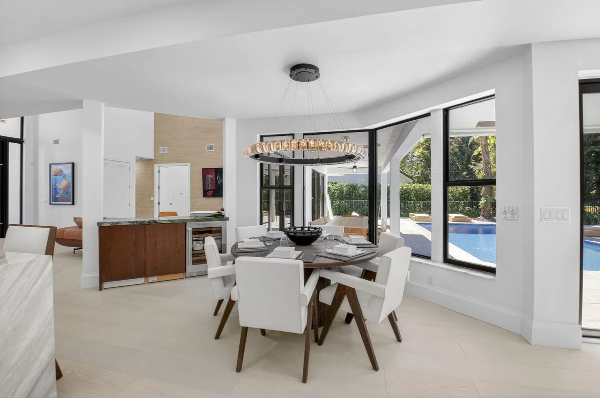 Woodfield Country Club Residence photo 13