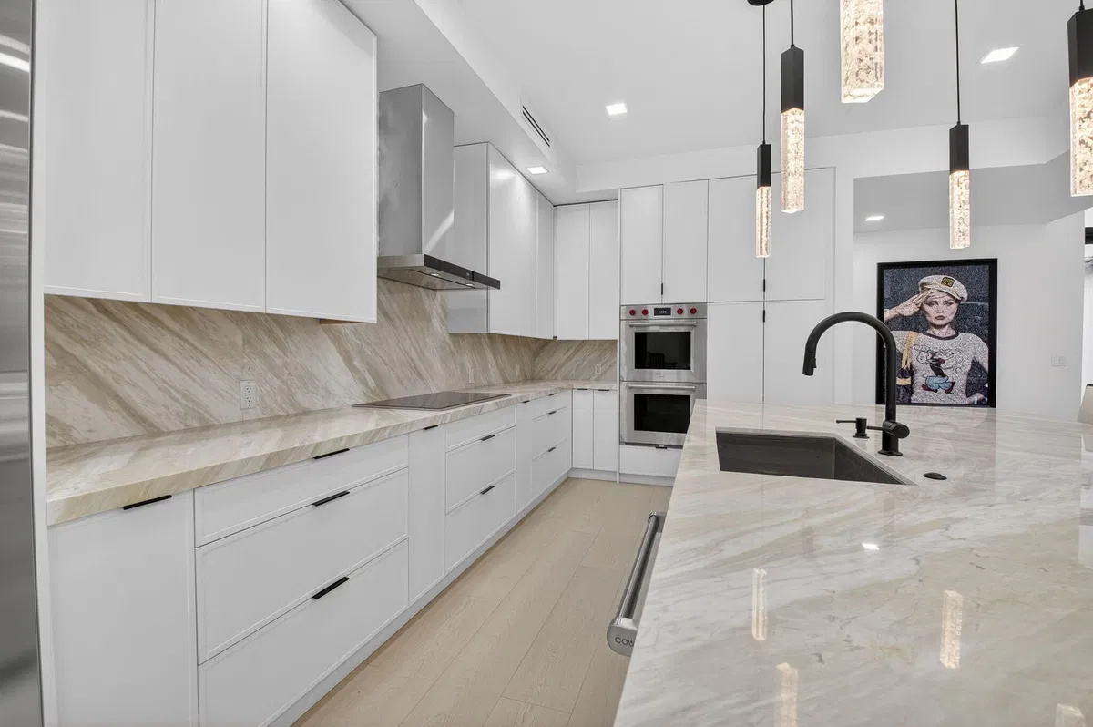 Woodfield Country Club Residence photo 22