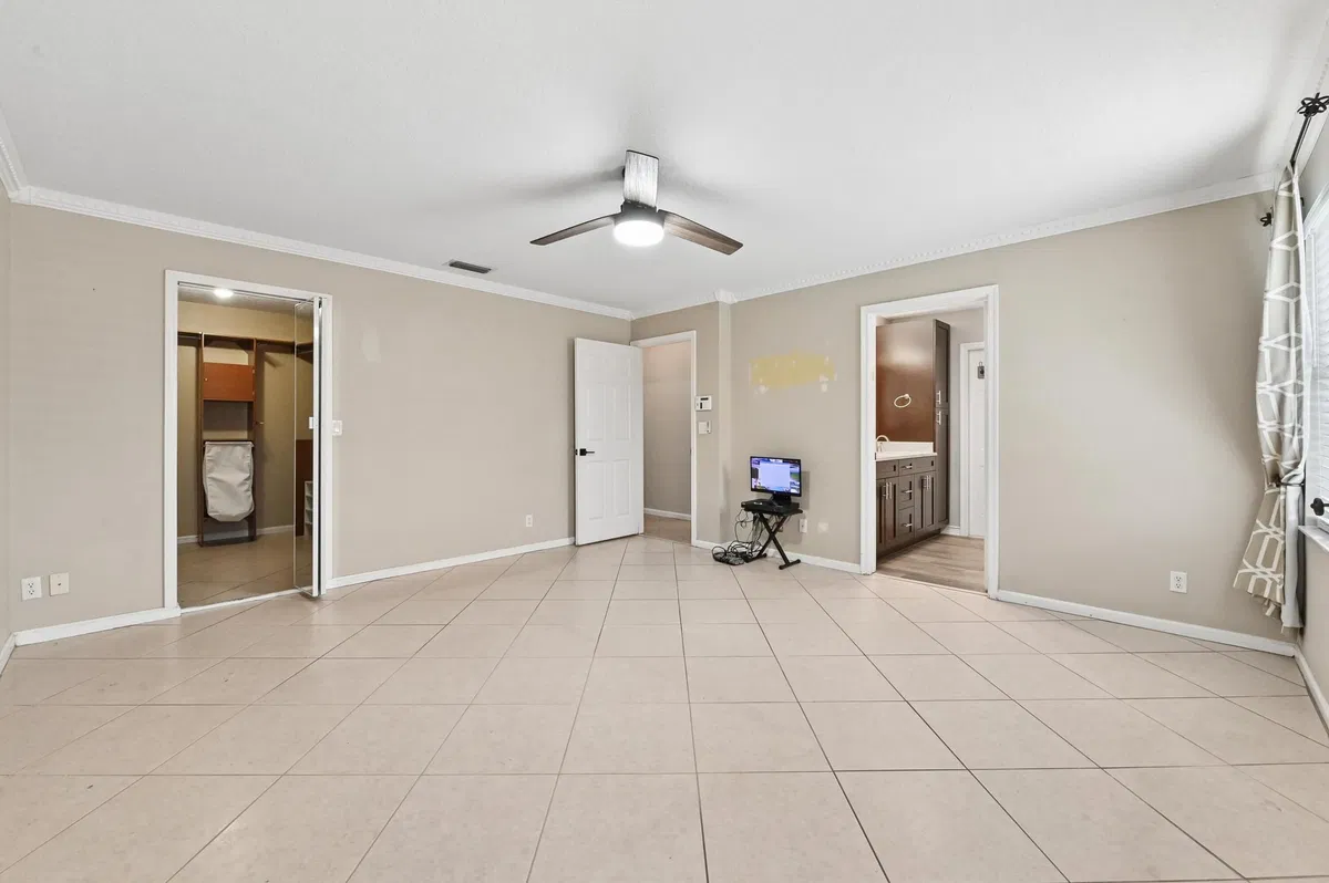 Residence photo 7