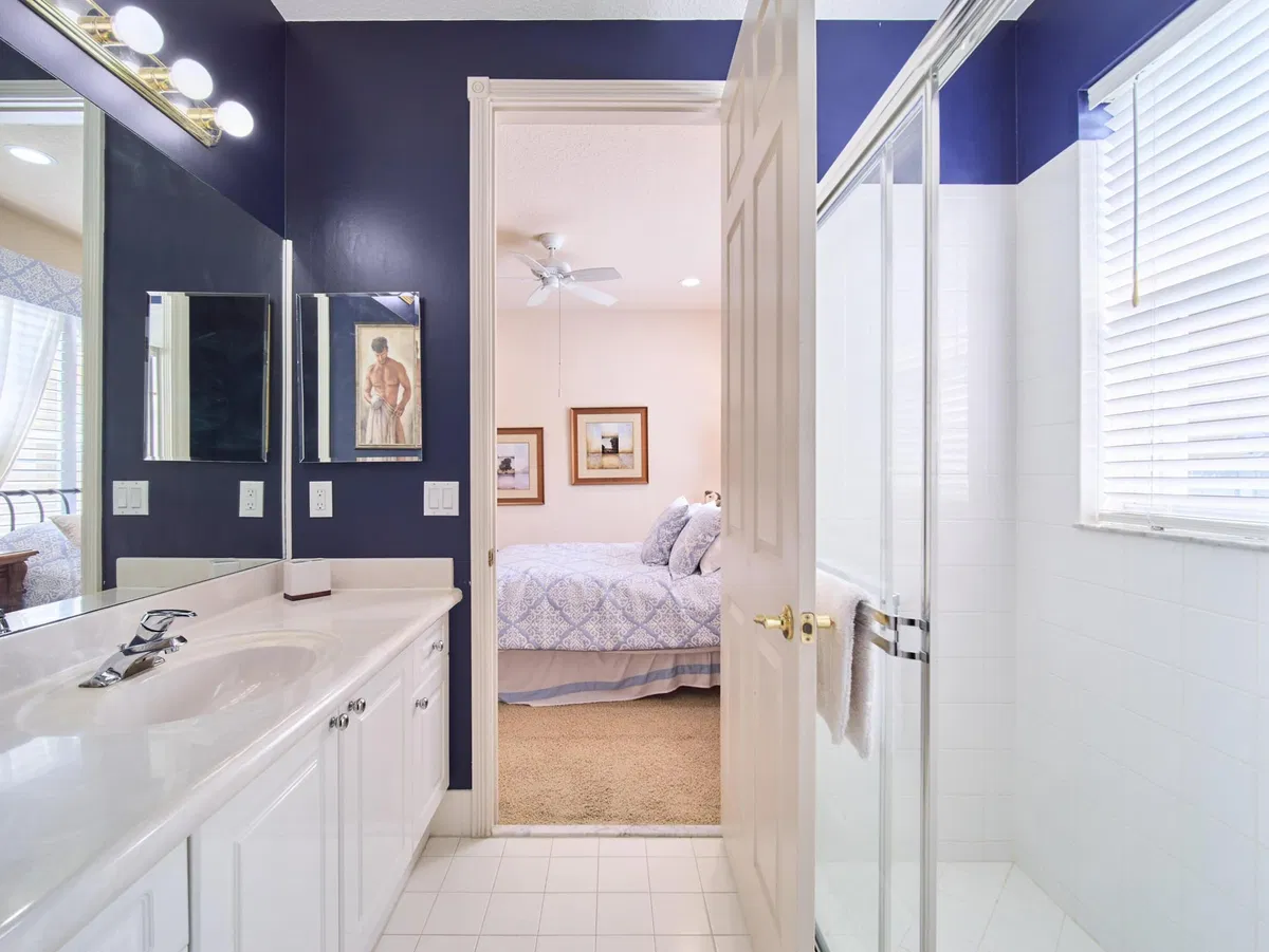 Residence photo 25