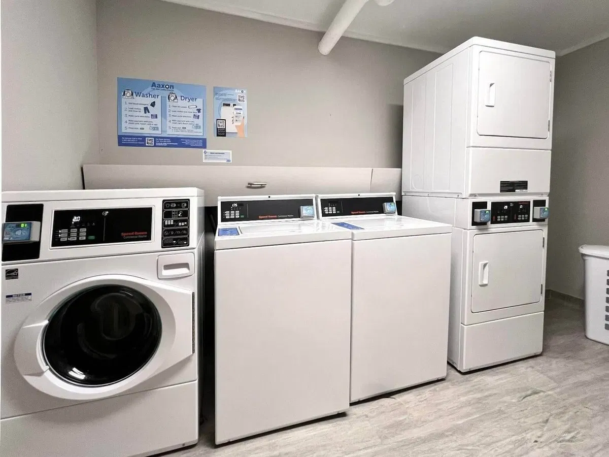 Barclay Condo Unit 410 photo 40