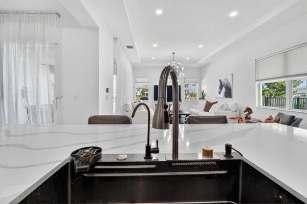  Residence photo 25