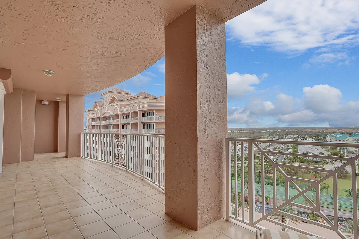  Unit 1203 photo 28