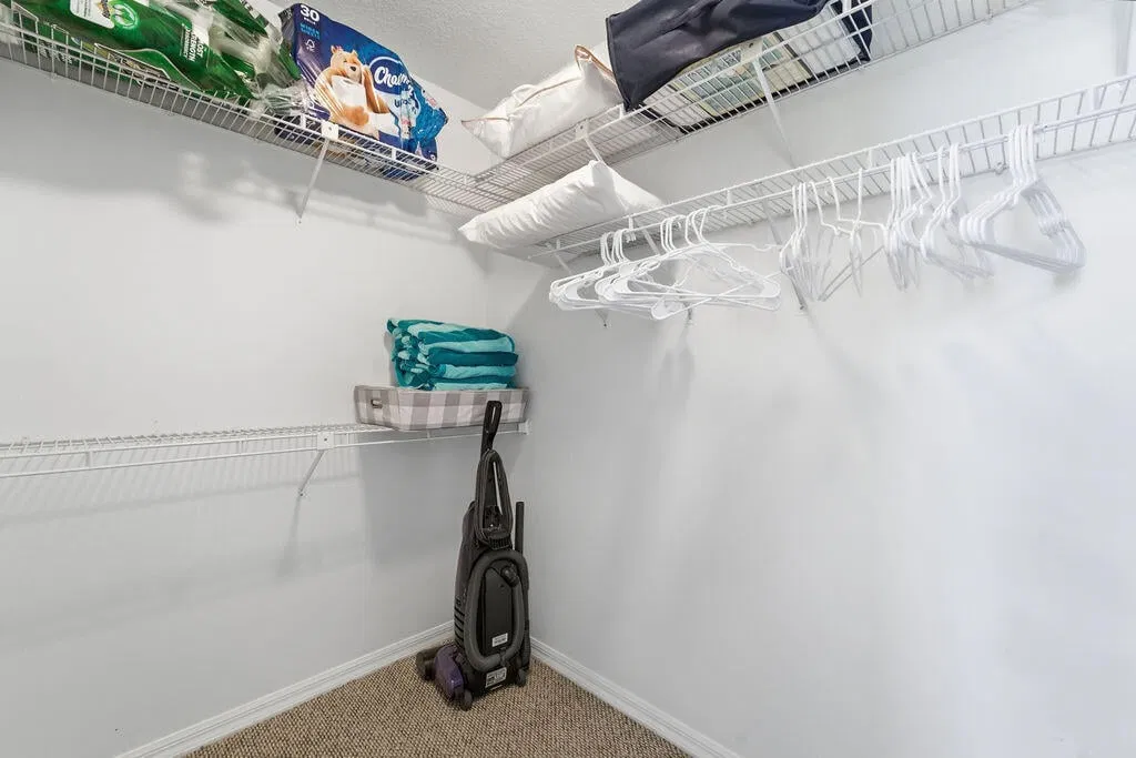 Residence photo 22