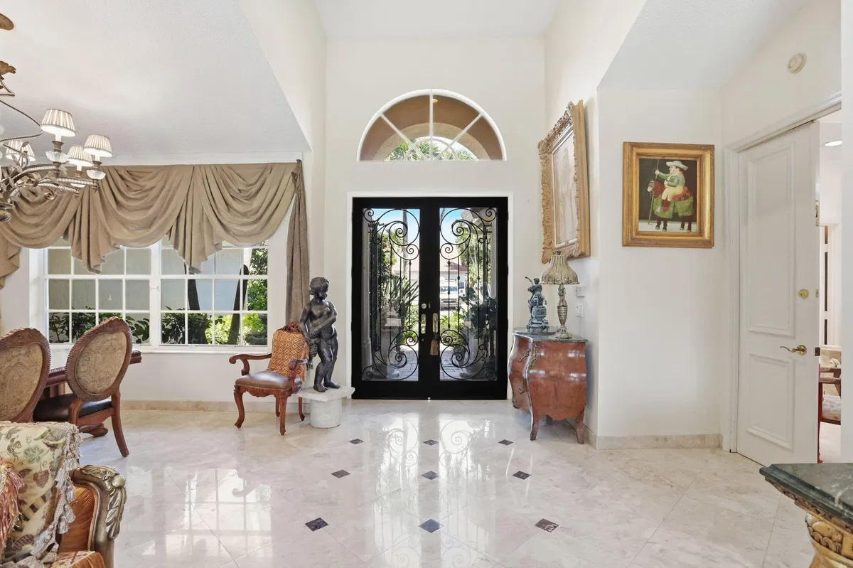  Residence photo 7