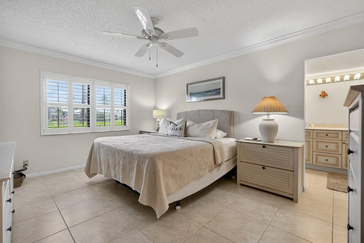 Jonathan's Landing Jupiter FL Unit 139 photo 16