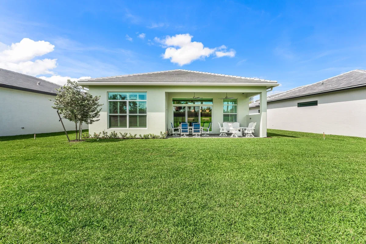 Residence photo 31