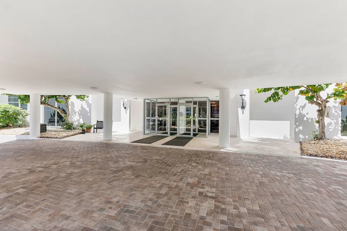 Boca Raton Unit 7 E photo 28