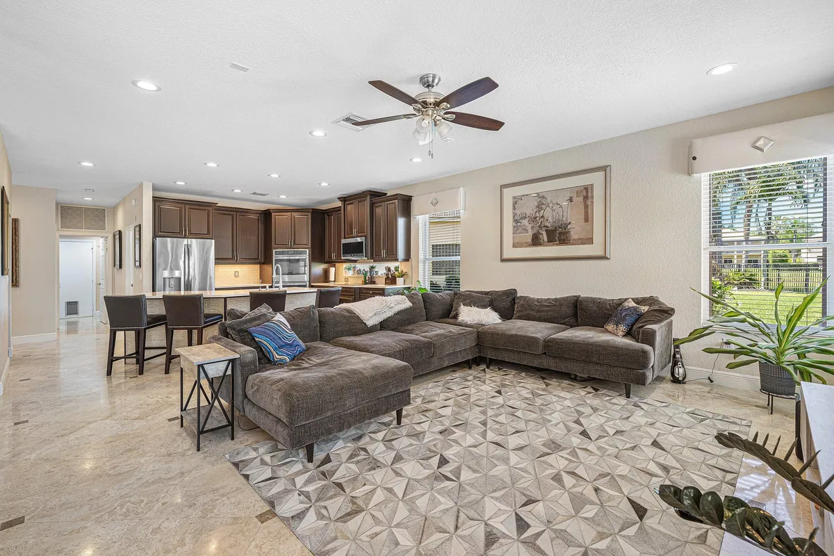 Saturnia Boca Raton Residence photo 16