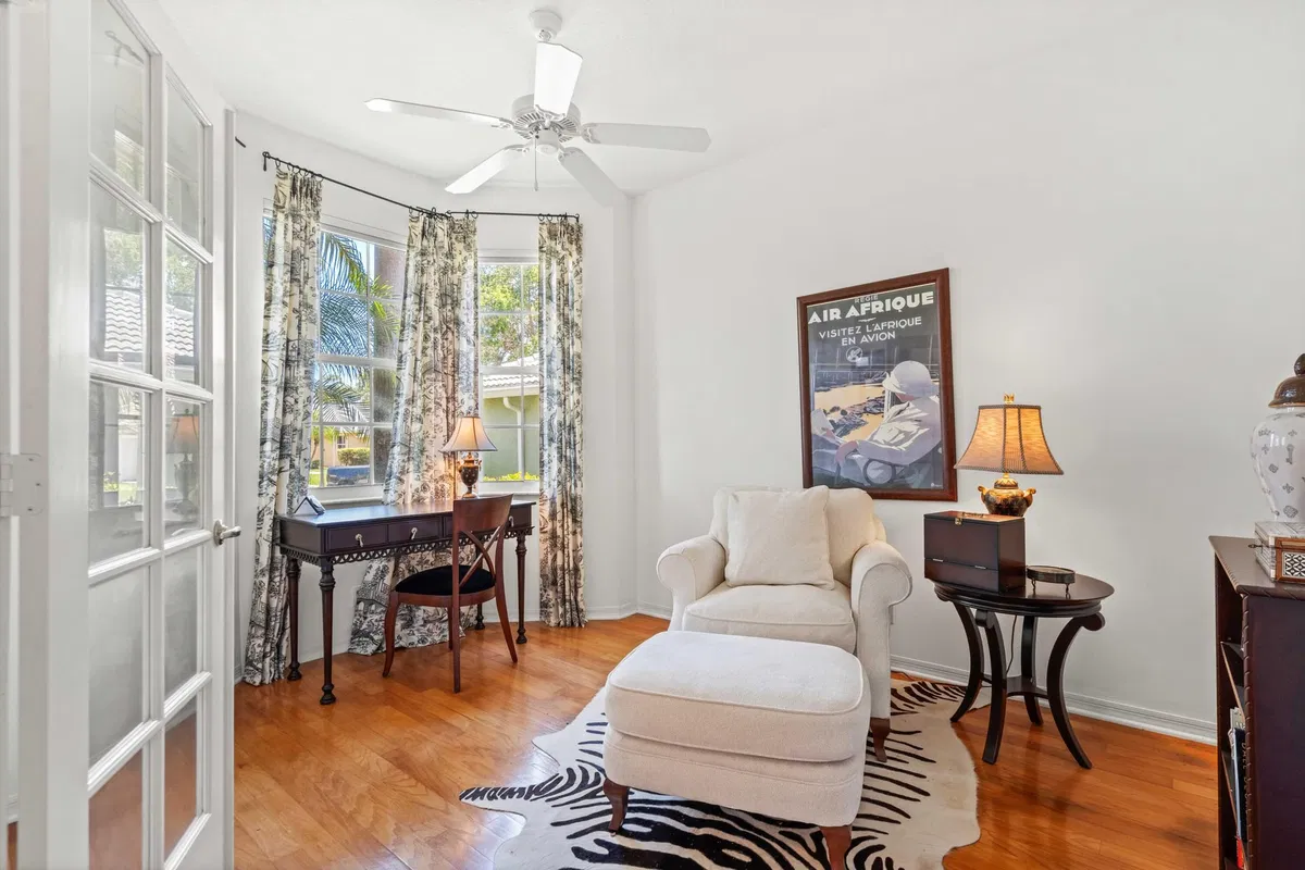 Residence photo 13