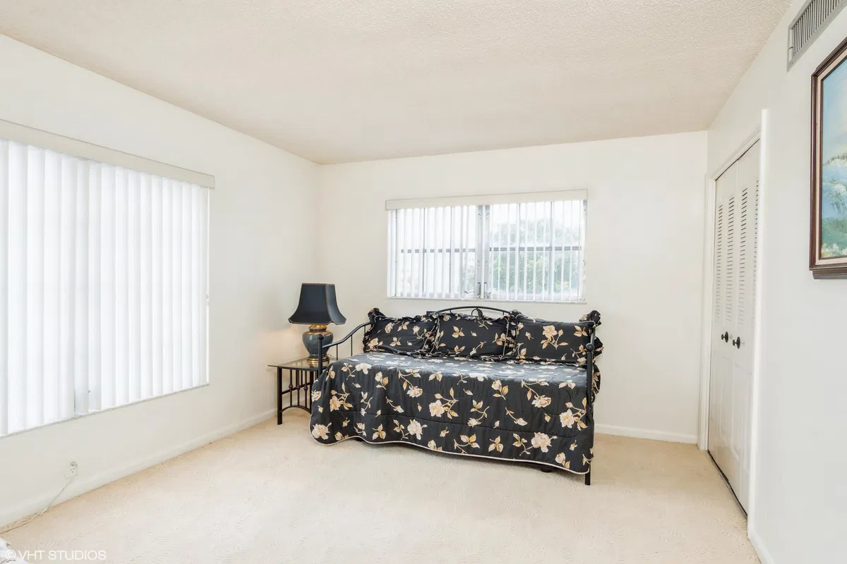 Unit 408 photo 13