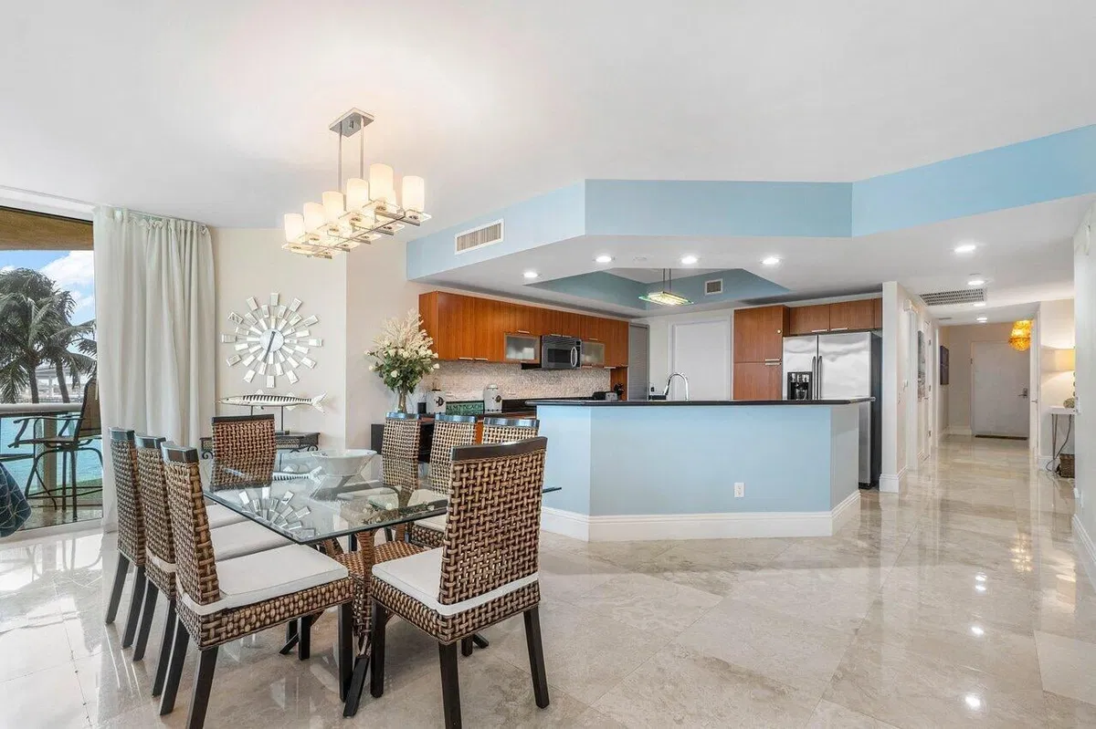 Marina Grande Riviera Beach Unit 206 photo 7