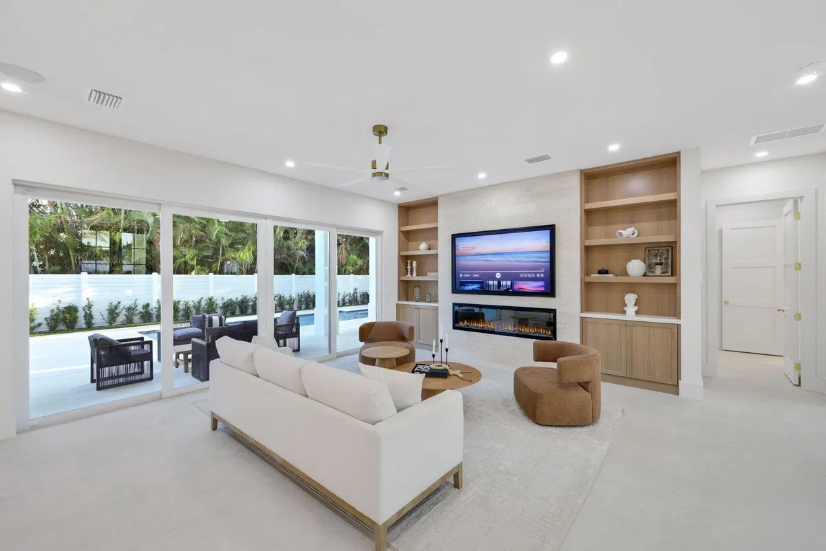 Palm Beach Isles Residence photo 16