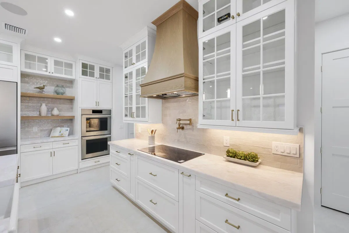 Palm Beach Isles Residence photo 22