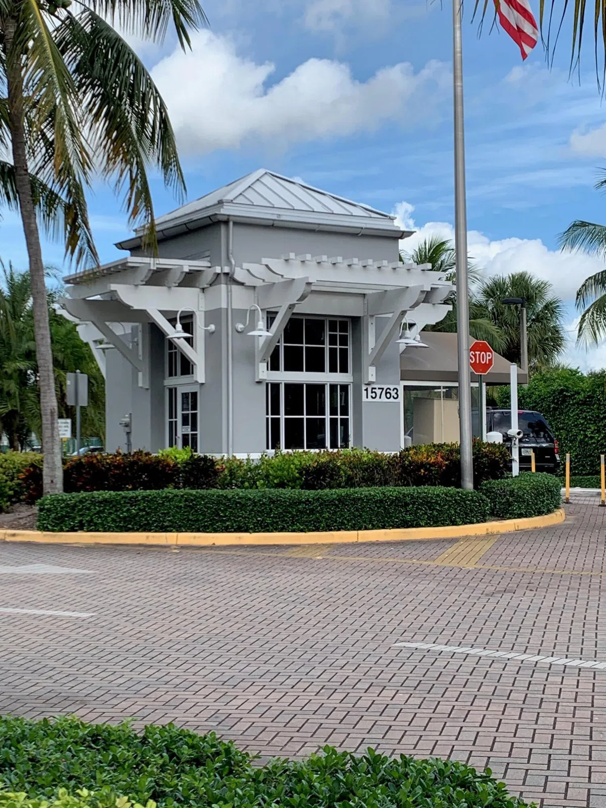 Unit 259 photo 16