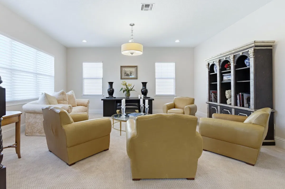 Residence photo 34