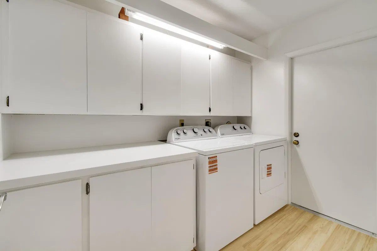  Residence photo 31
