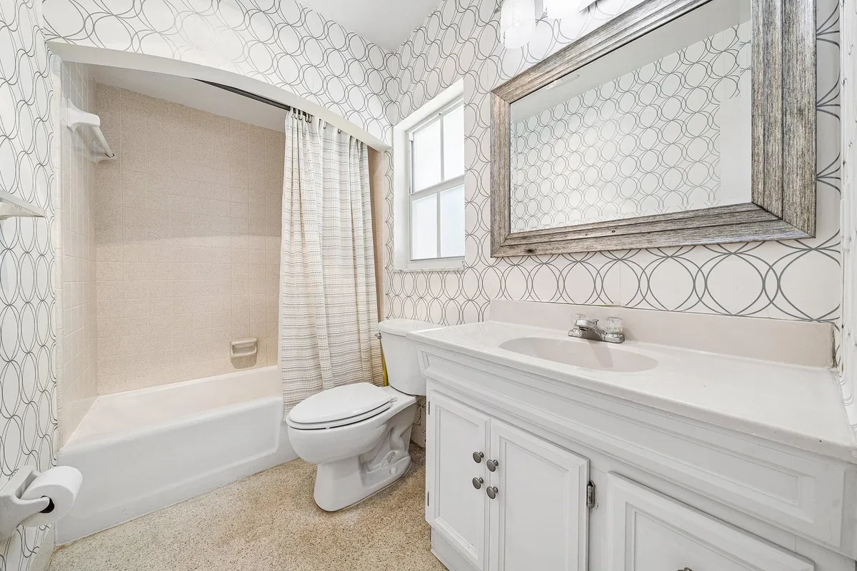 Residence photo 28