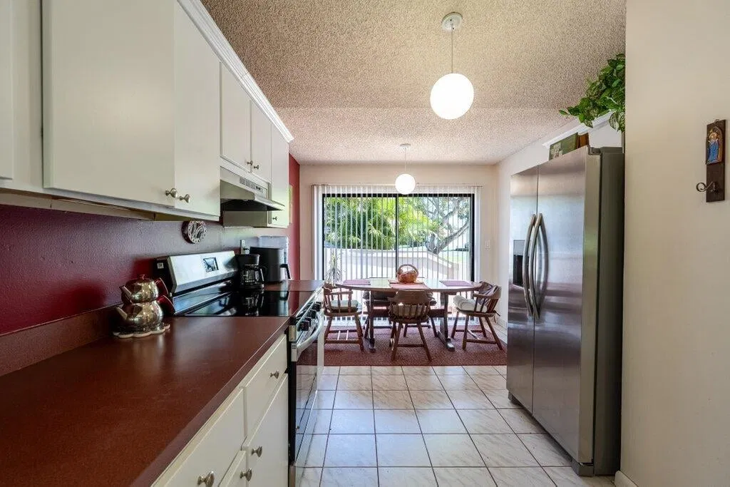 Residence photo 13
