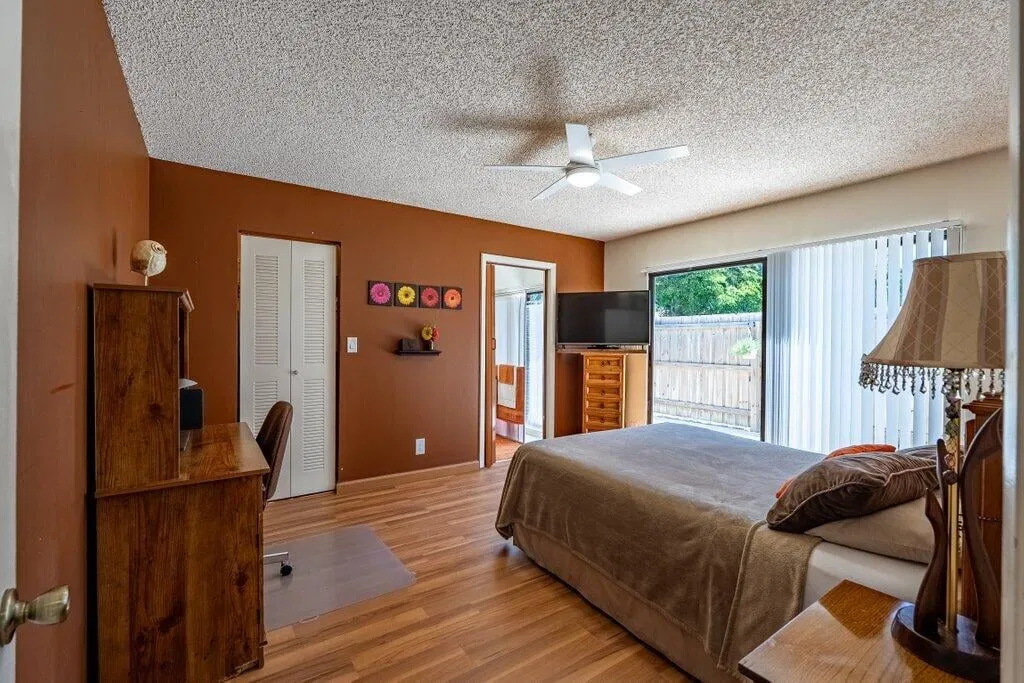 Residence photo 28