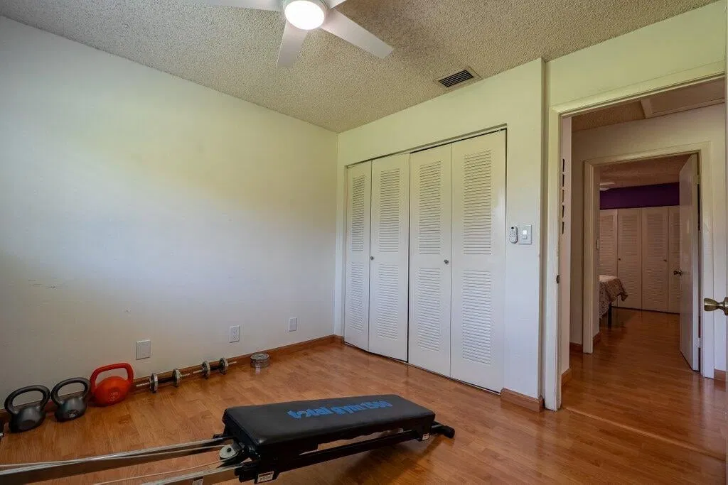 Residence photo 37