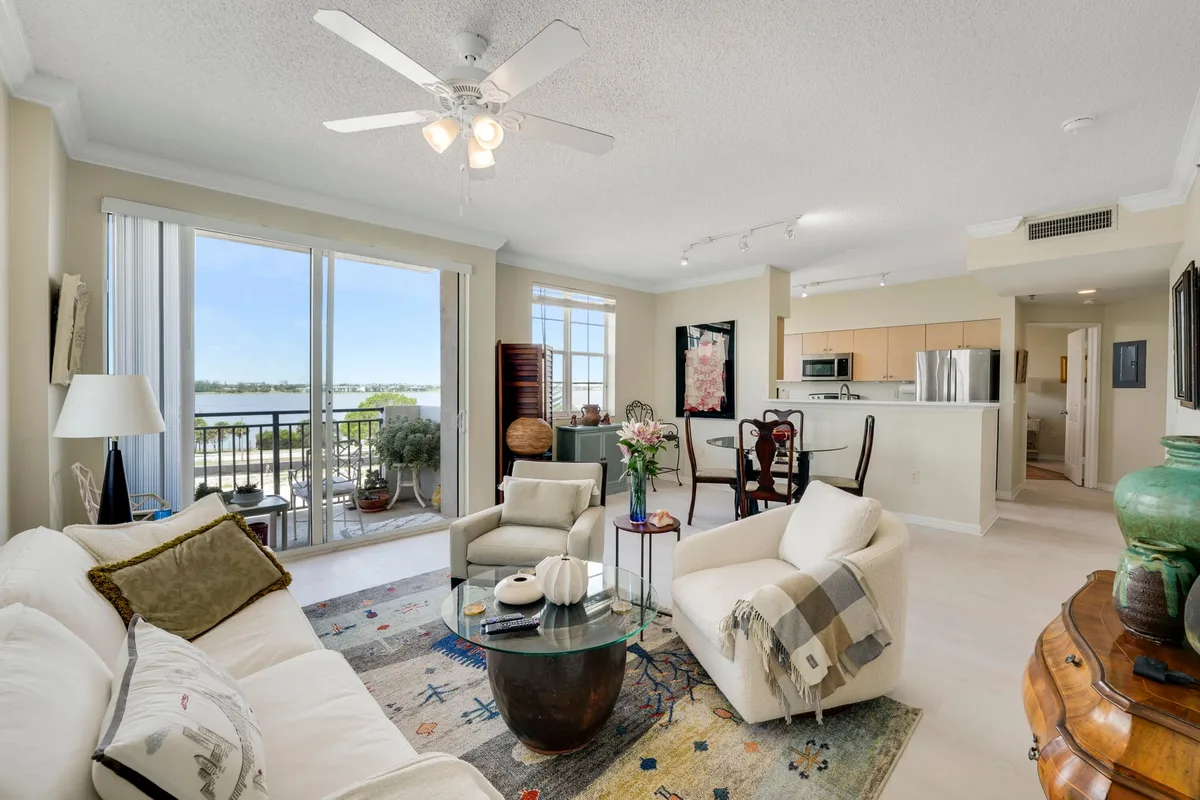 The Montecito Unit 513