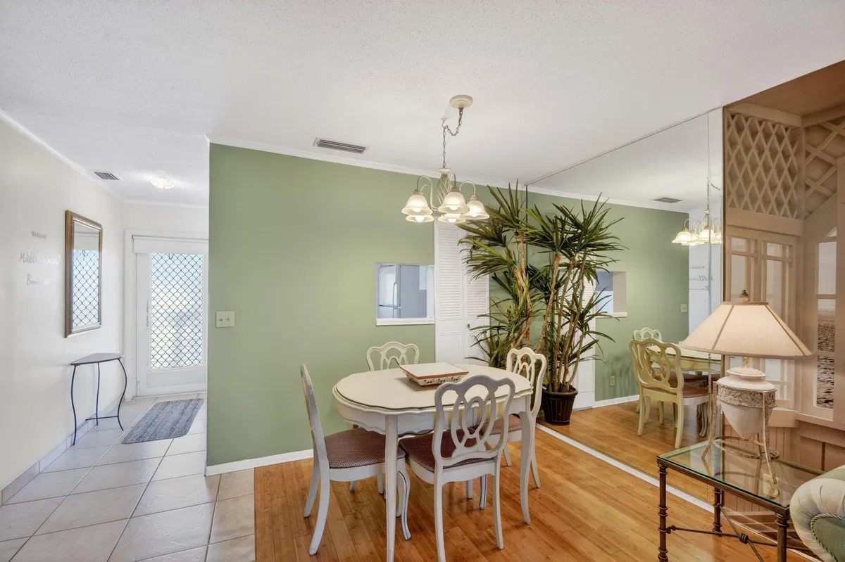 Unit 204 photo 13