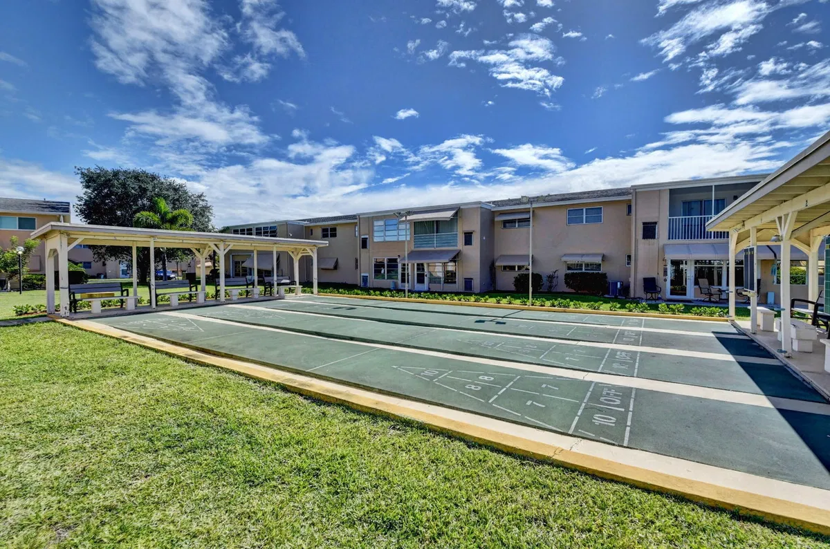 Unit 204 photo 37