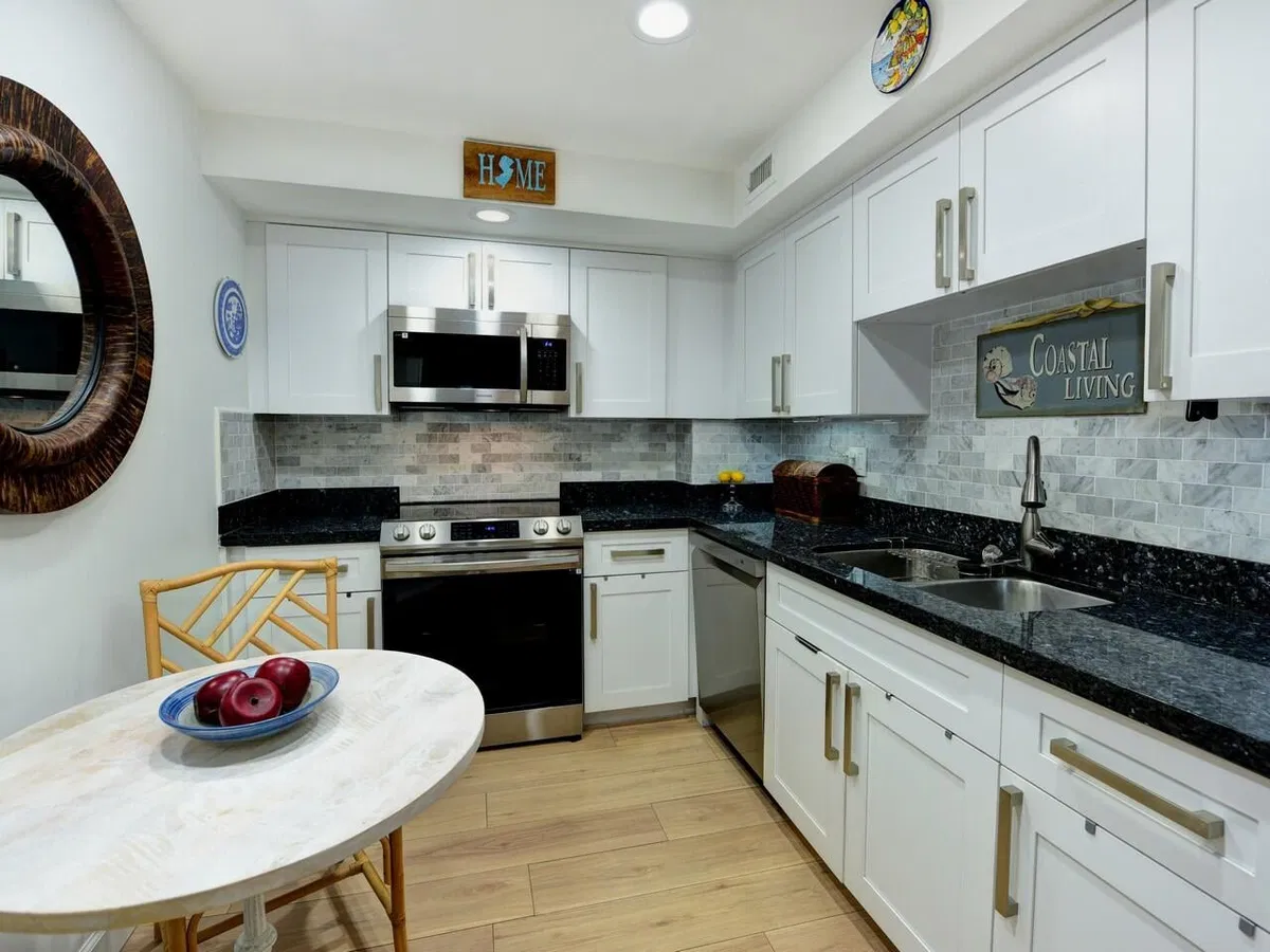 The Patrician of Palm Beach Unit 324 photo 13
