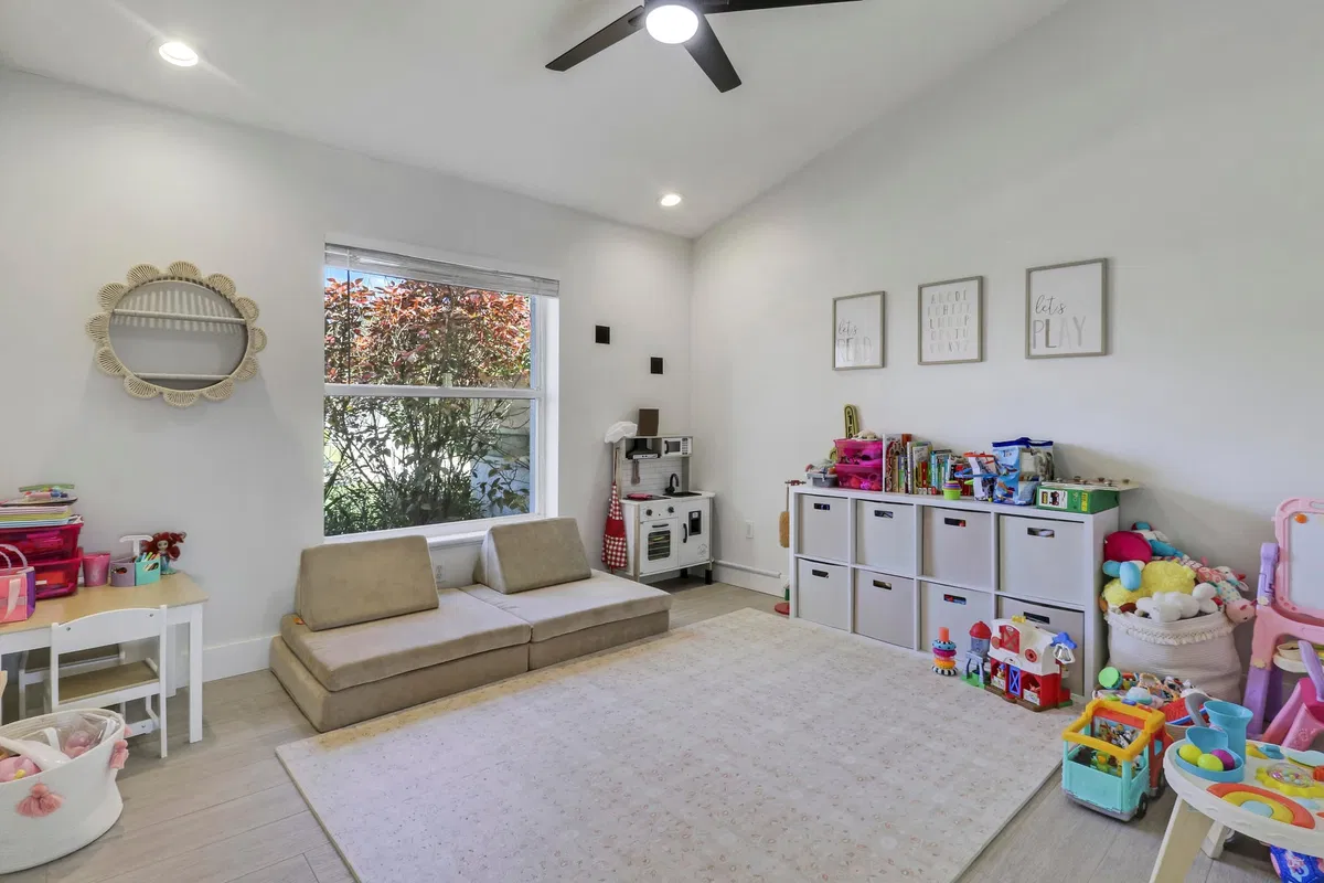  Residence photo 40