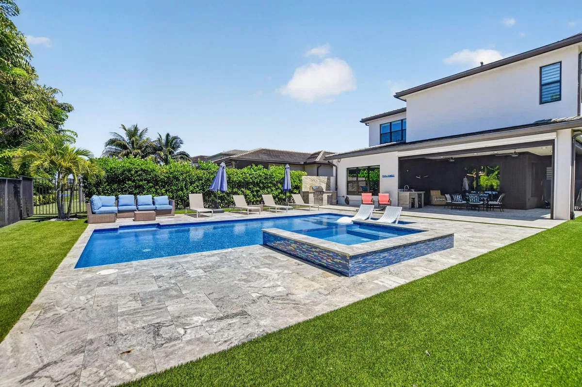 Boca Bridges Residence photo 31