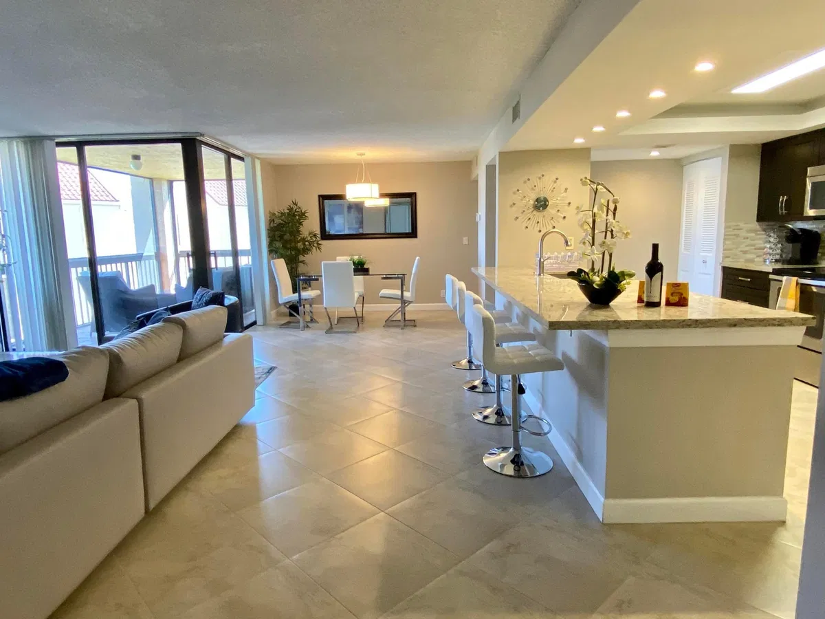 Unit Apt 502
