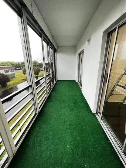 Unit 302 photo 19