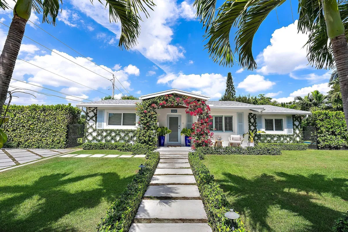 West Palm Beach Residence