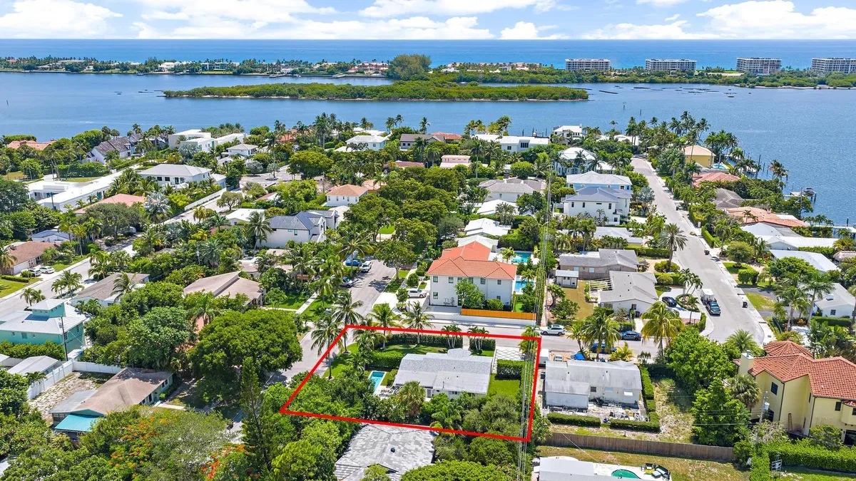 West Palm Beach Residence photo 28