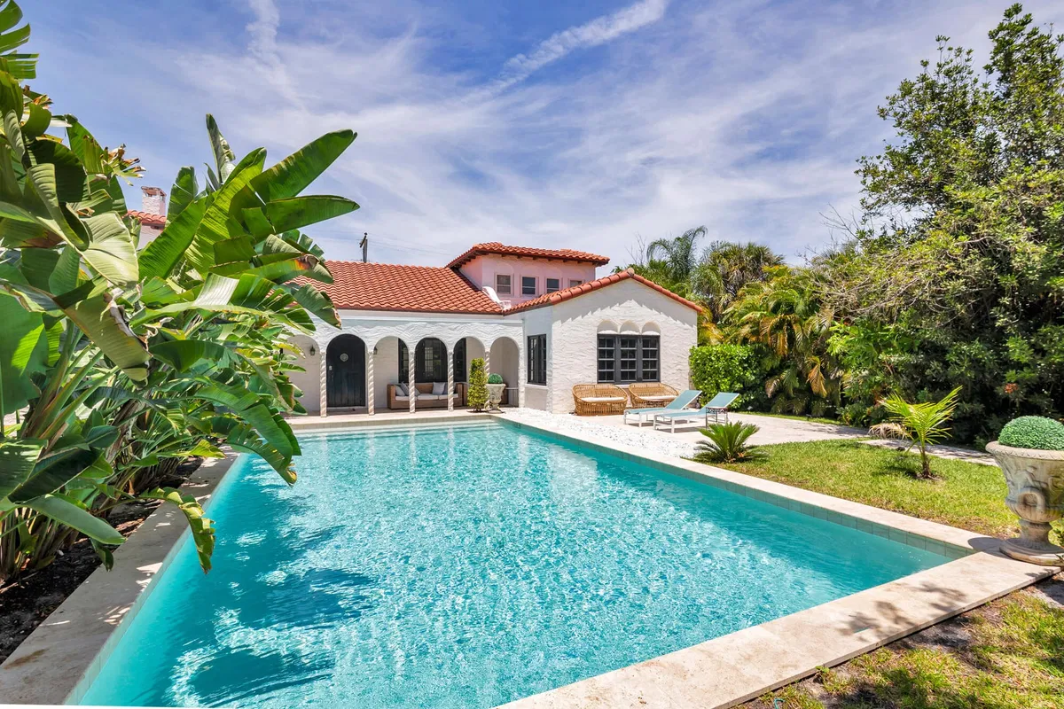 SoSo West Palm Beach Residence photo 7