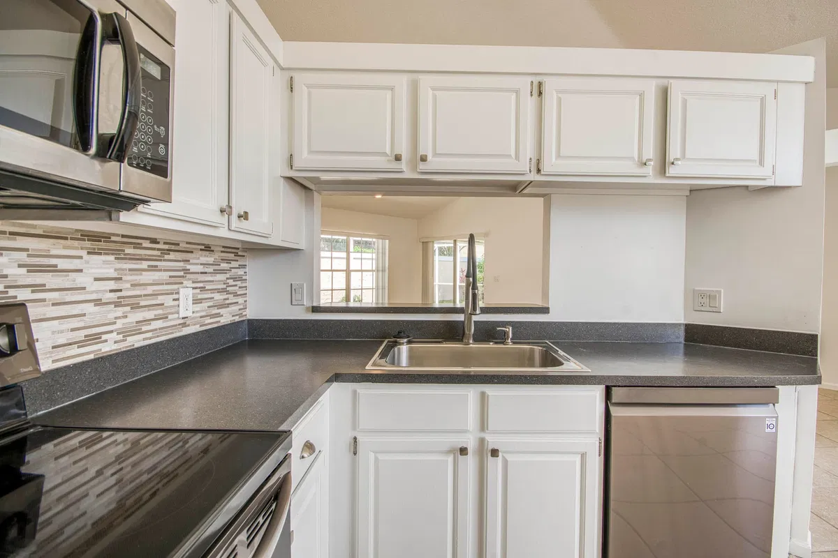 Residence photo 34