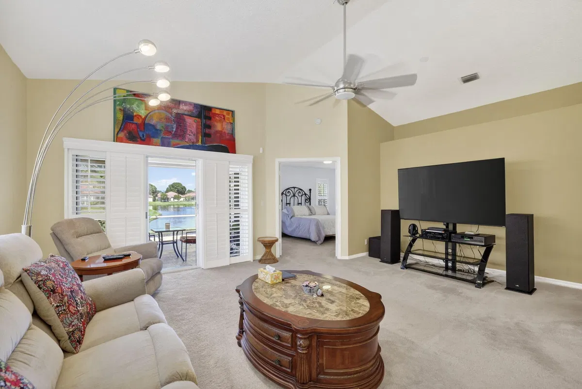 Residence photo 13
