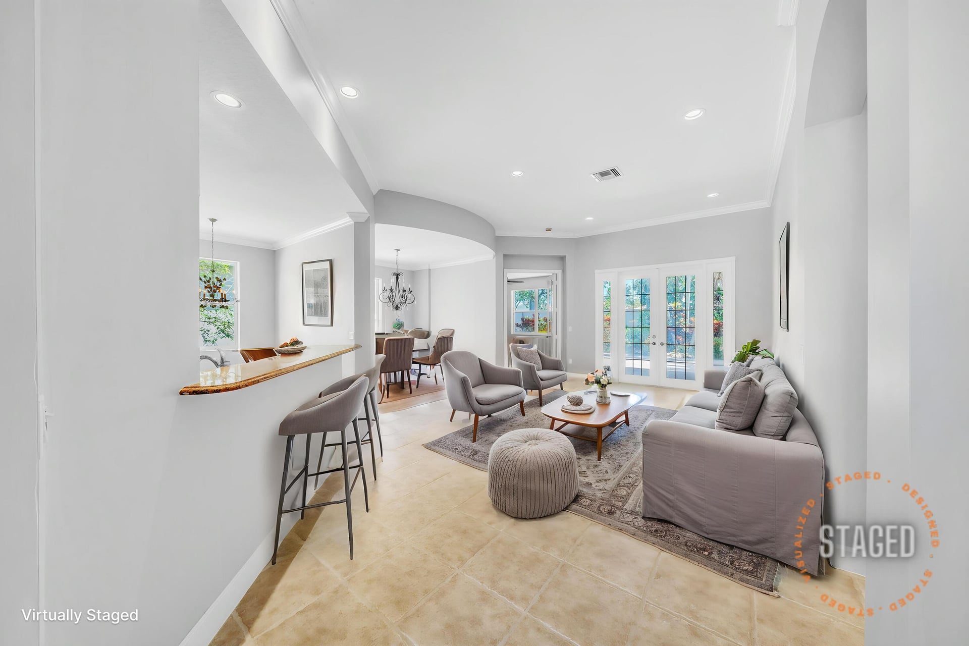 Residence photo 4
