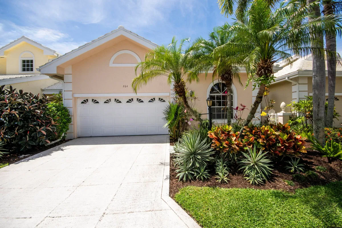 PGA National Palm Beach Gardens Residence photo 4