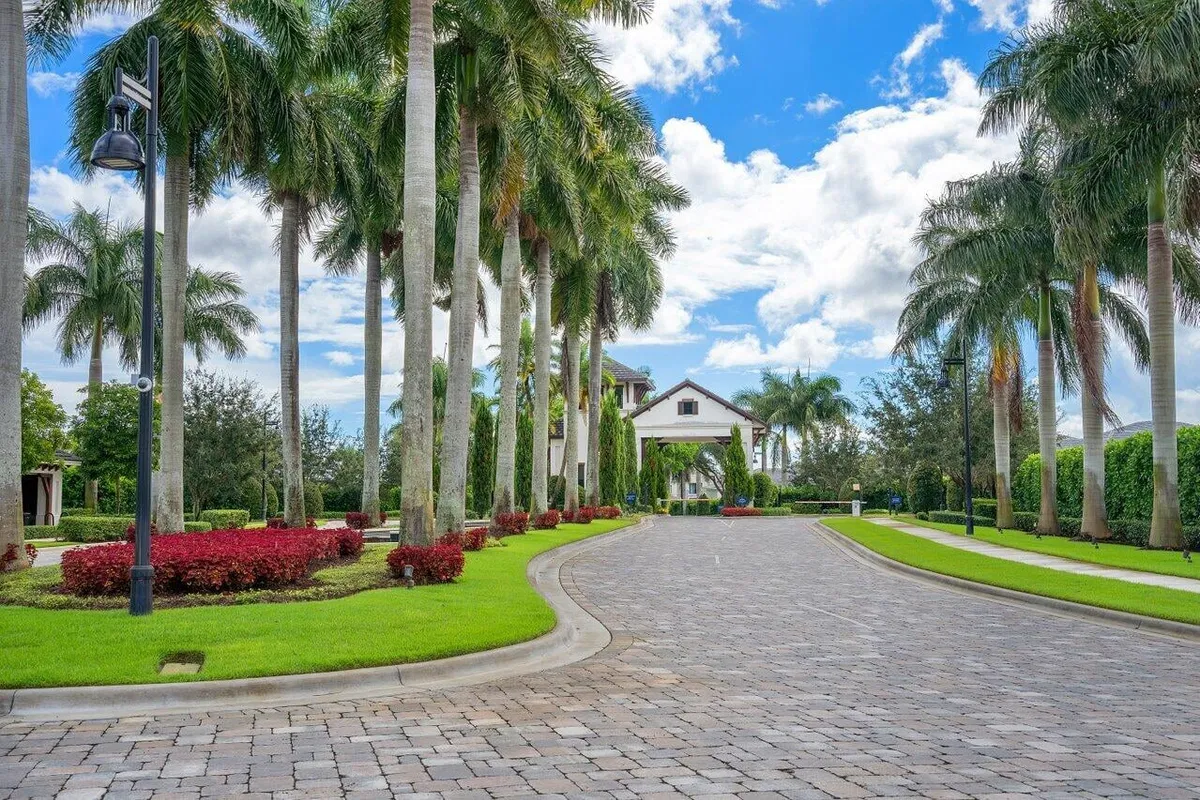 Royal Palm Polo Residence photo 64