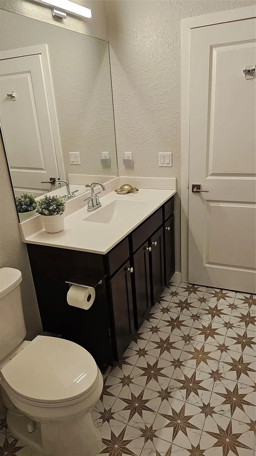 Residence photo 16